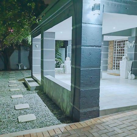 Zhantique Guest House 1- Unit 2 Boksburg Exterior photo